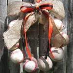 Burlap Baseball Love Wreat..