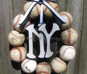 Baseball Love Wreath - With Two Letters or Numbers